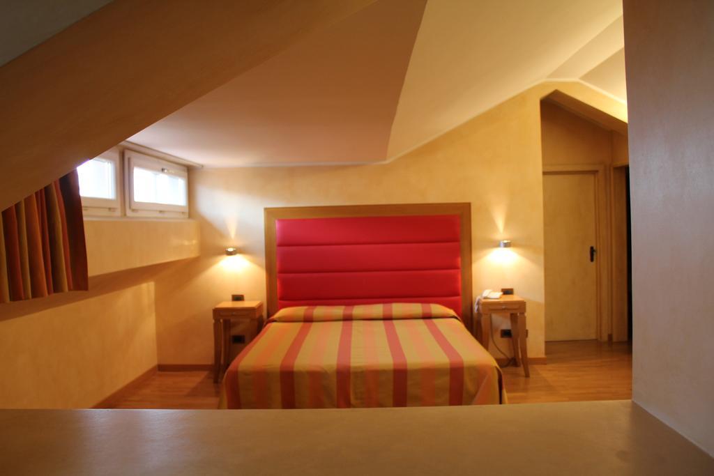Hotel Castello 라킬라 외부 사진