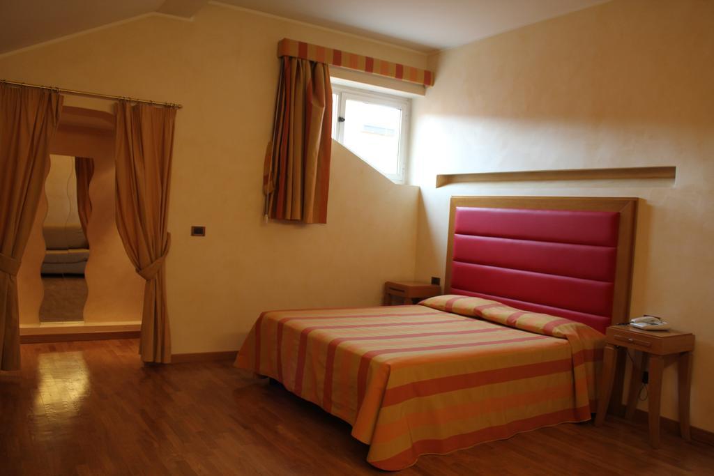 Hotel Castello 라킬라 외부 사진