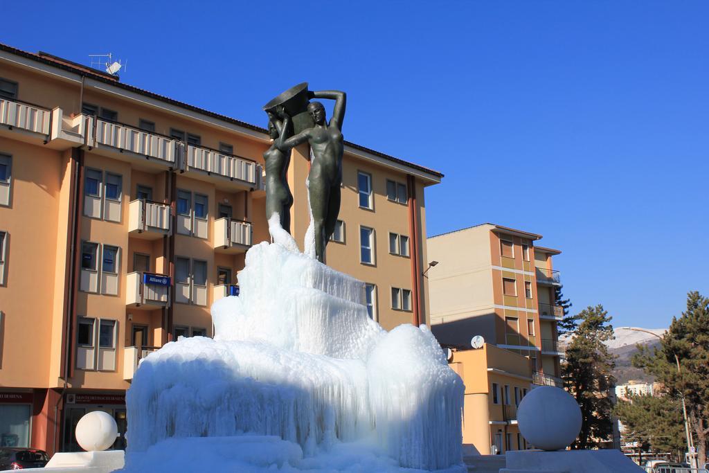 Hotel Castello 라킬라 외부 사진